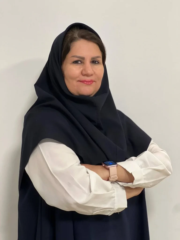 خانم منصوره عابدی